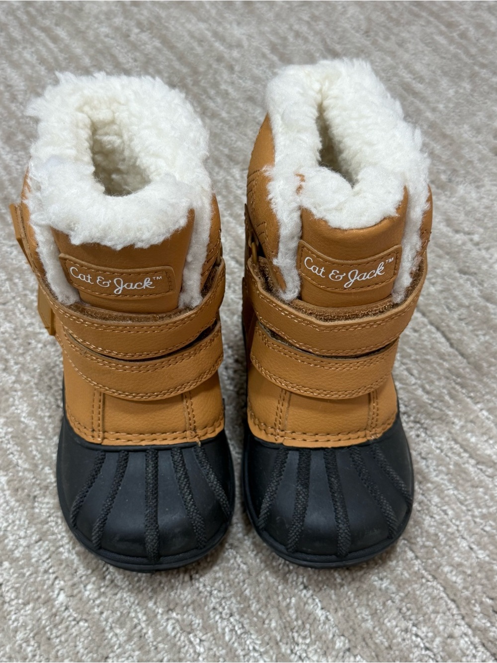 NWOT Cat & Jack Kids' Tan and Black Faux-Shearling Snow Boots